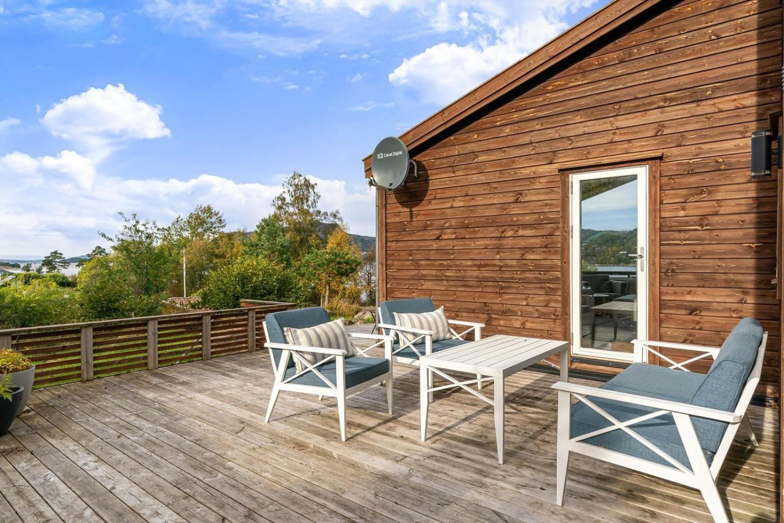 Charming House Located By The Fjord With The Pultpitrock Within Short Distance Villa Jørpeland Buitenkant foto
