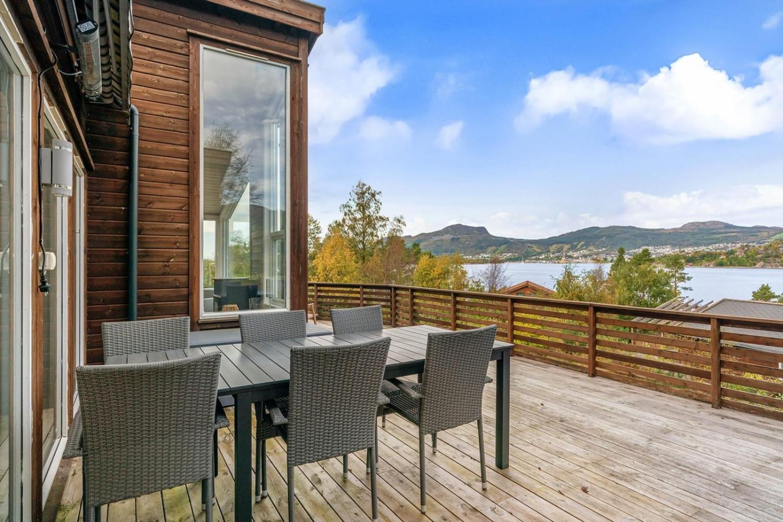 Charming House Located By The Fjord With The Pultpitrock Within Short Distance Villa Jørpeland Buitenkant foto