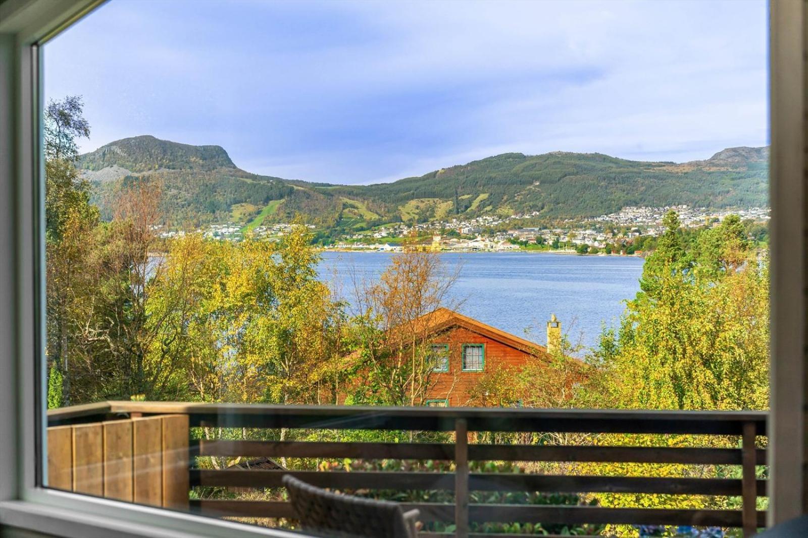 Charming House Located By The Fjord With The Pultpitrock Within Short Distance Villa Jørpeland Buitenkant foto