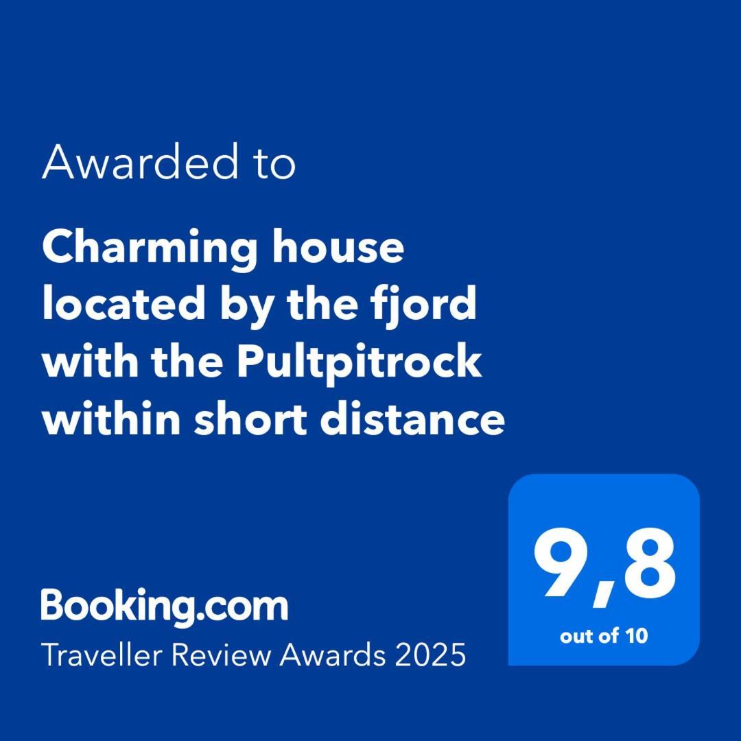 Charming House Located By The Fjord With The Pultpitrock Within Short Distance Villa Jørpeland Buitenkant foto
